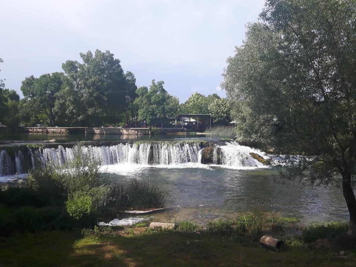 Apartman Lora Liyubuşka Dış mekan fotoğraf