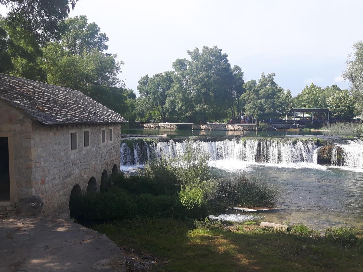 Apartman Lora Liyubuşka Dış mekan fotoğraf